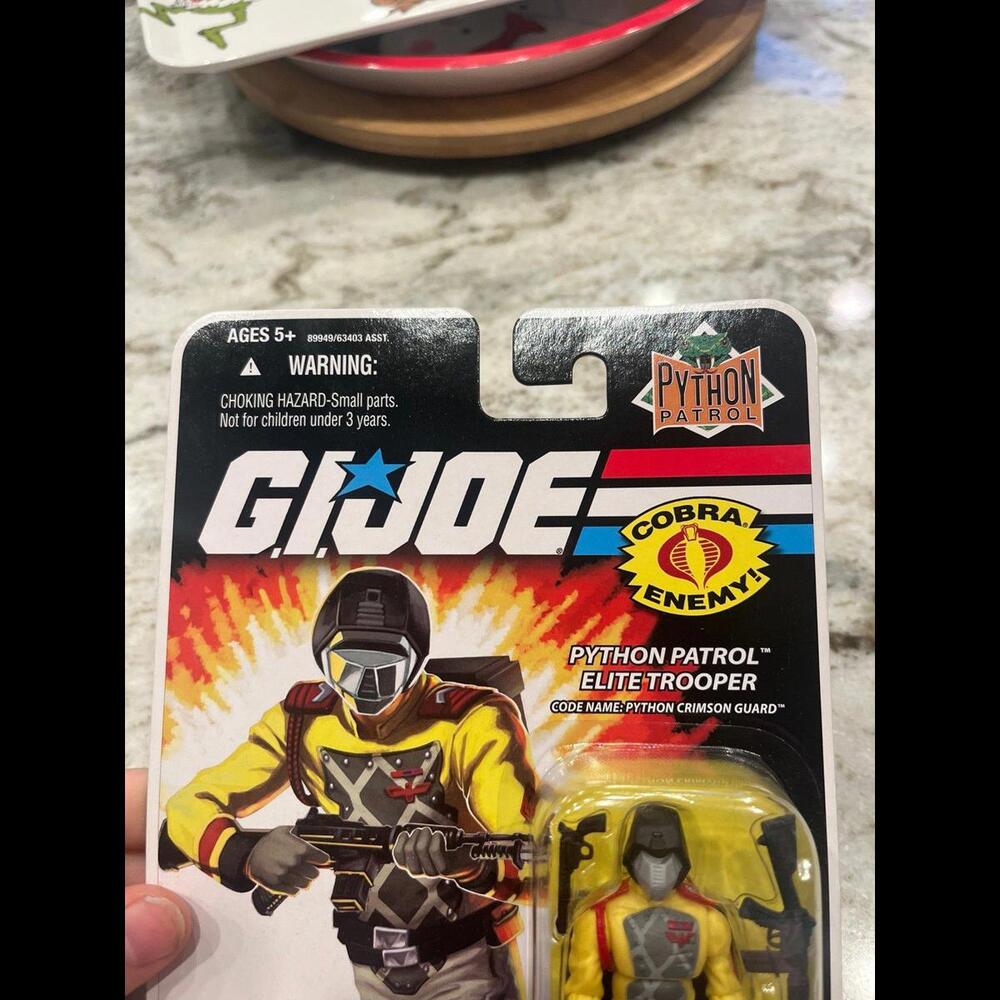 G.I Joe Python Patrol Elite Trooper Python Crimson Guard 2008 HASBRO NEW - Picture 2 of 7